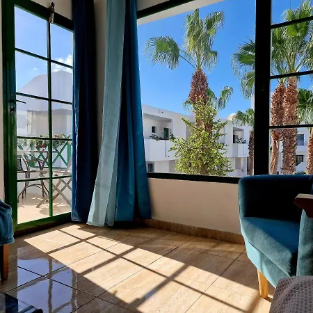 Lovely Mira With Pool Appartement Puerto del Carmen (Lanzarote)