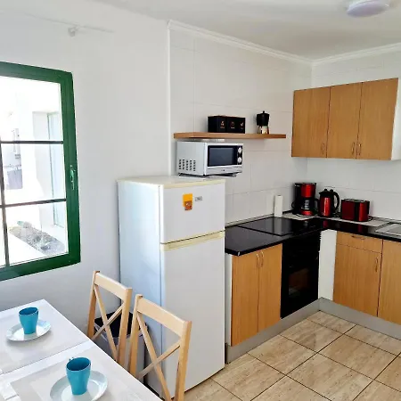 Appartement Lovely Mira With Pool Puerto del Carmen (Lanzarote)